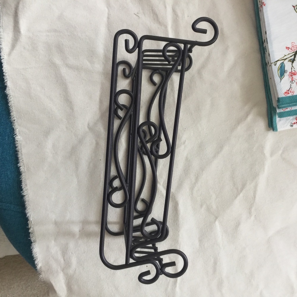3/15💲only 2 left Choice of bathroom napkin holder - Picture 3 of 11